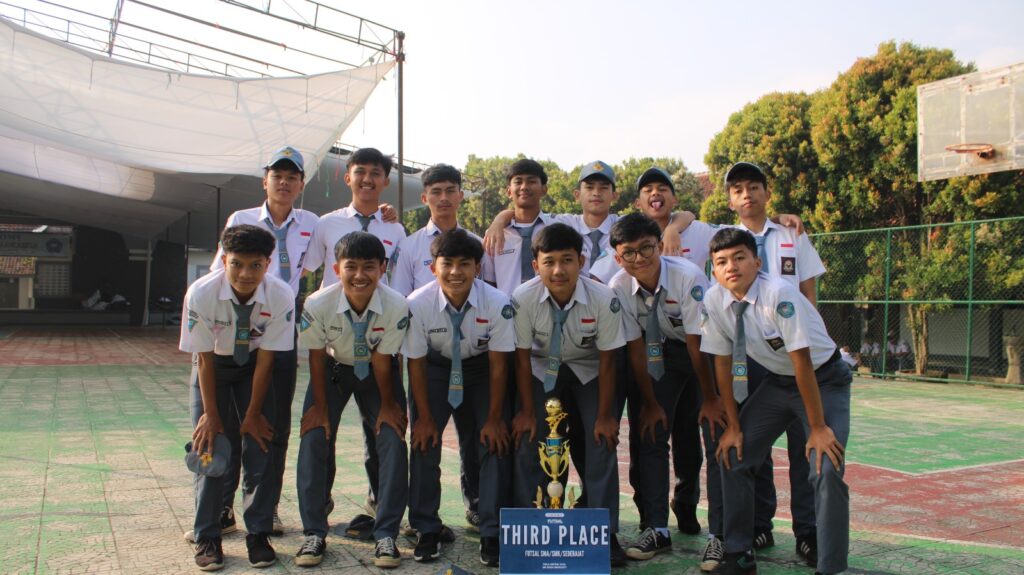 Tim Futsal SMAN 1 Rancaekek Juara Pertandingan Antar Sekolah Tingkat Provinsi